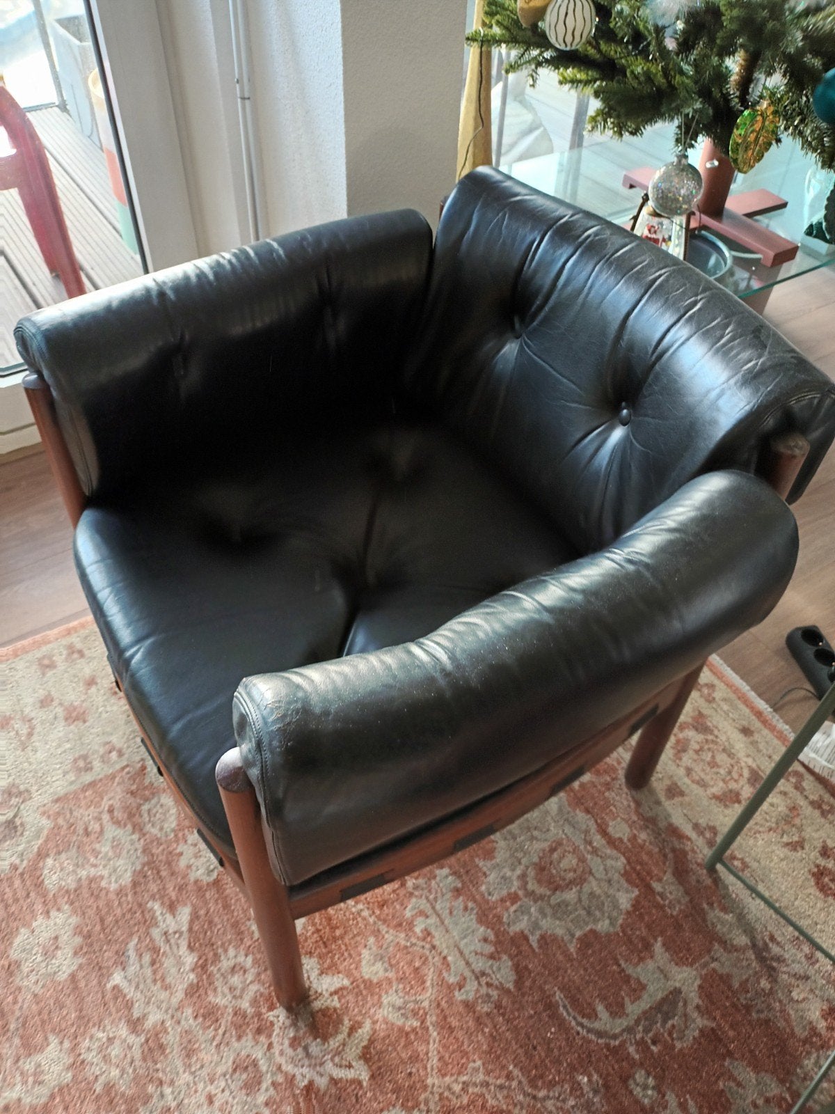 Scandinavische design fauteuil - Zwart leer, Ophalen, Scandinavisch design, Gebruikt, 75 tot 100 cm
