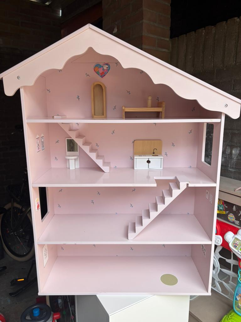 Mooi poppenhuis, Ophalen, Zo goed als nieuw, Poppenhuis