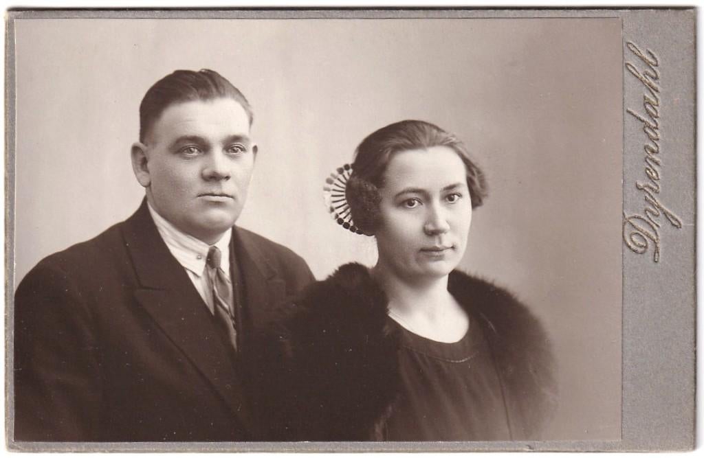 Finse CDV - Echtpaar - Man Vrouw - Foto Dyrendahl, Gebruikt, Foto, Voor 1940, Buitenland
