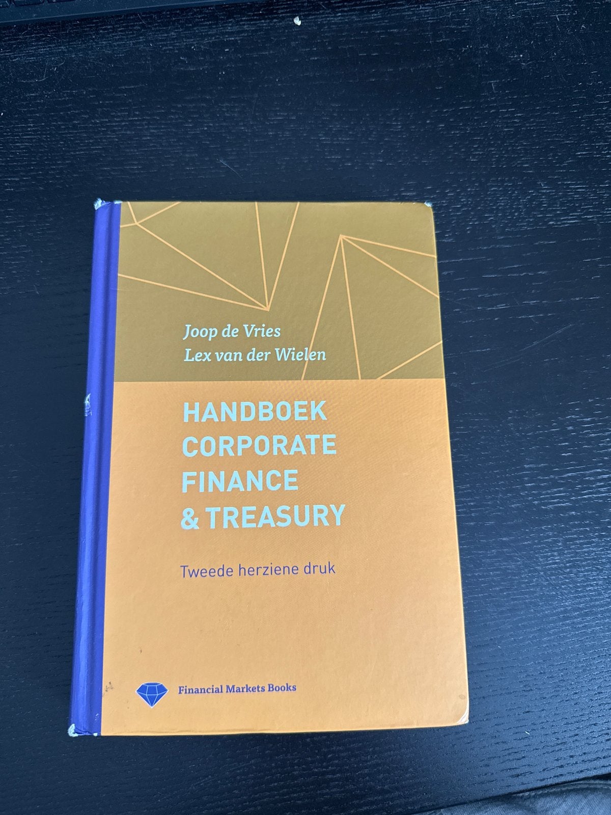 Handboek Corporate Finance & Treasury - Joop de Vries, Boeken, Ophalen of Verzenden, Gelezen, Accountancy en Administratie