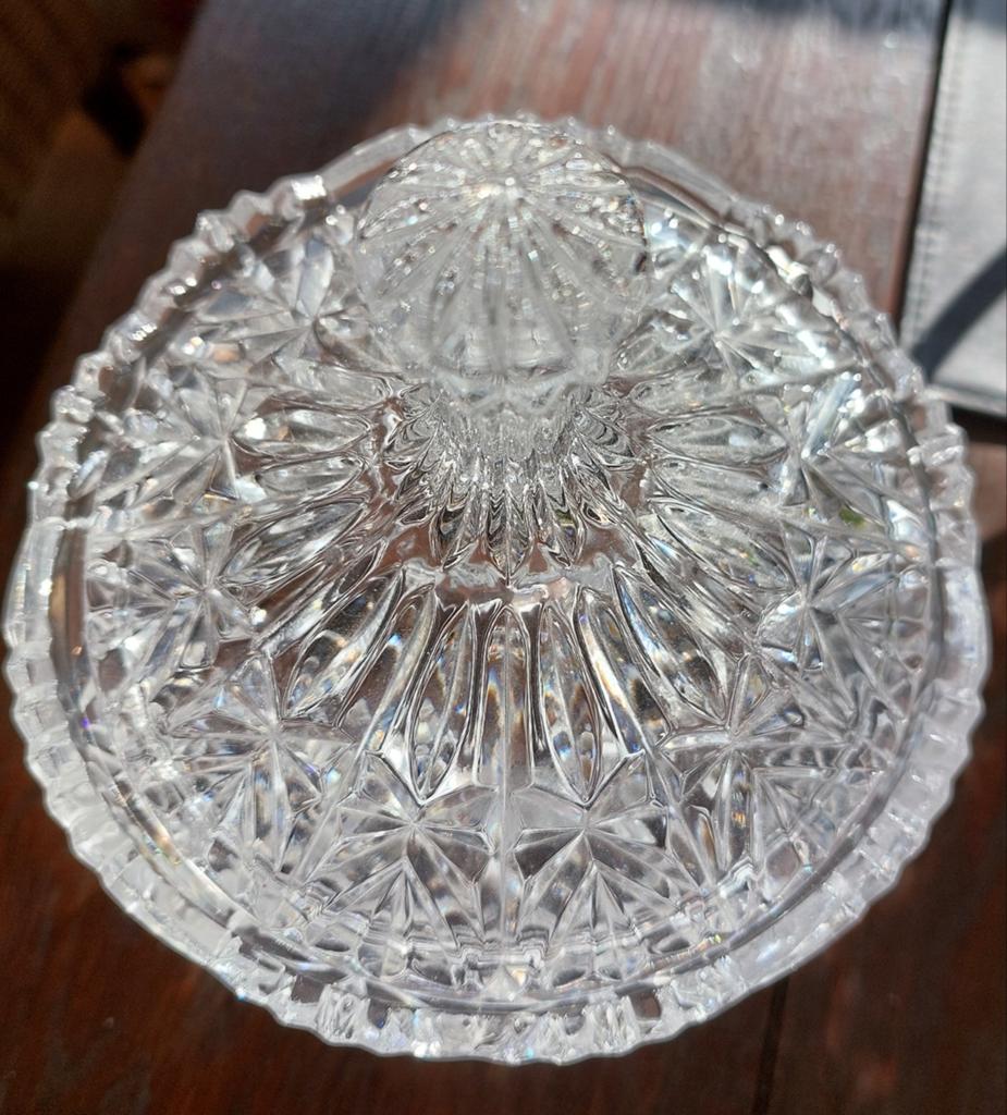 Mooi decoratief kristal bonbonschaaltje met deksel, Antiek en Kunst, Ophalen of Verzenden