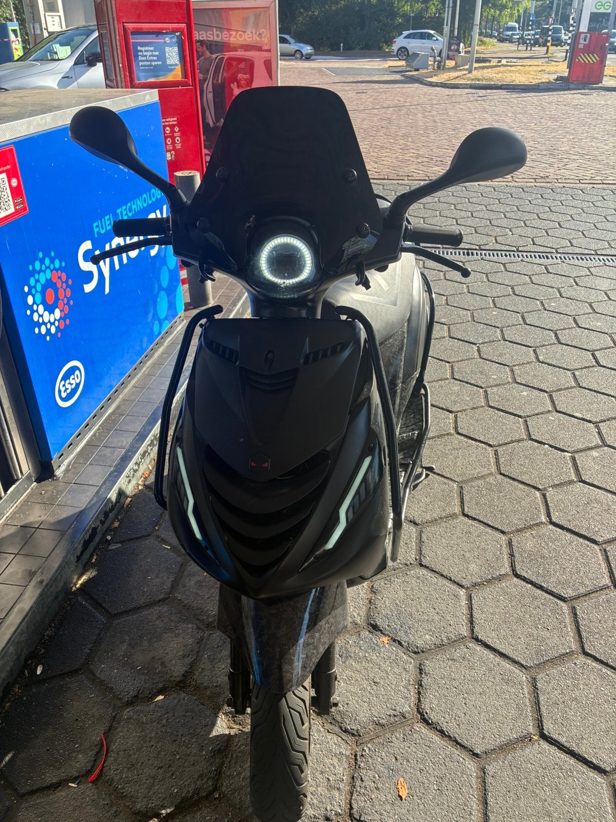 Piaggio Zip 4T 2017 Blauw Kenteken, Fietsen en Brommers, Scooters | Piaggio, Ophalen, Zo goed als nieuw, Benzine, Zip