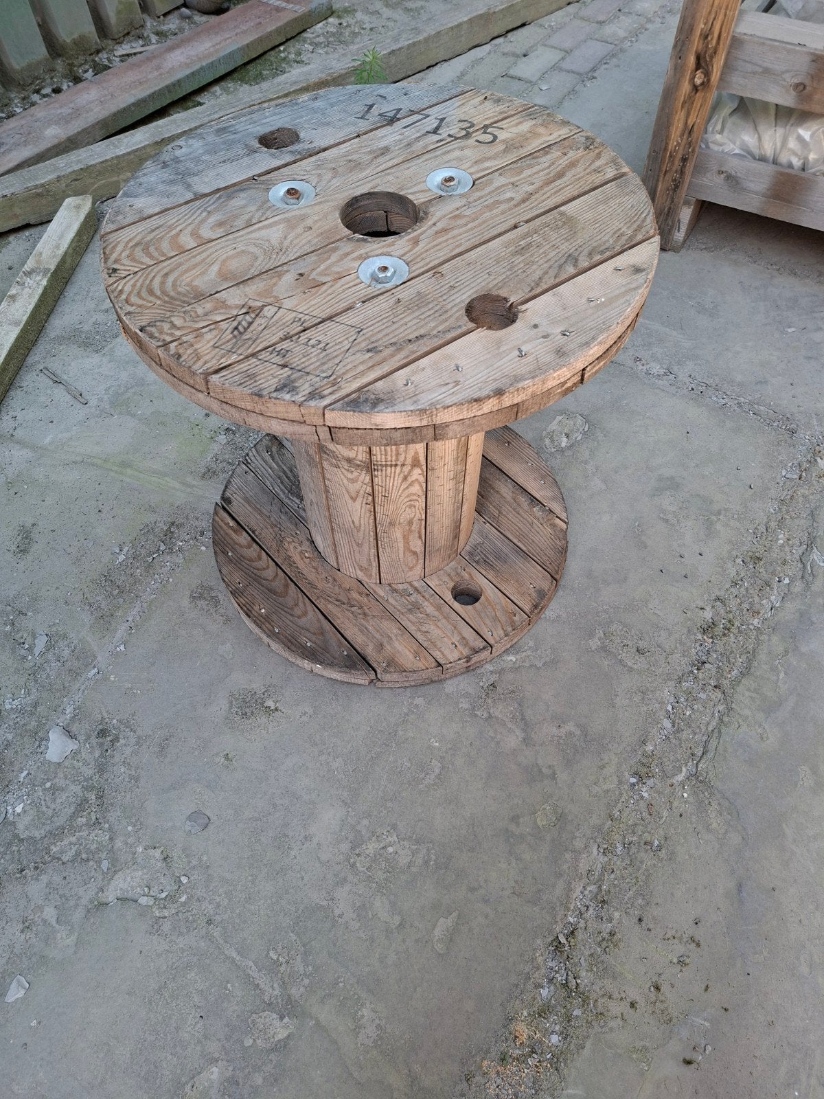 60 x 60 houten kabelhaspel tafel - Industriële stijl, Ophalen, Gebruikt