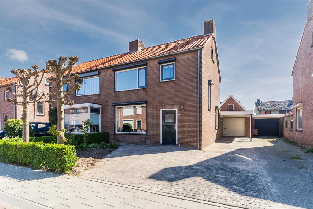 Ruime eengezinswoning met garage en tuin