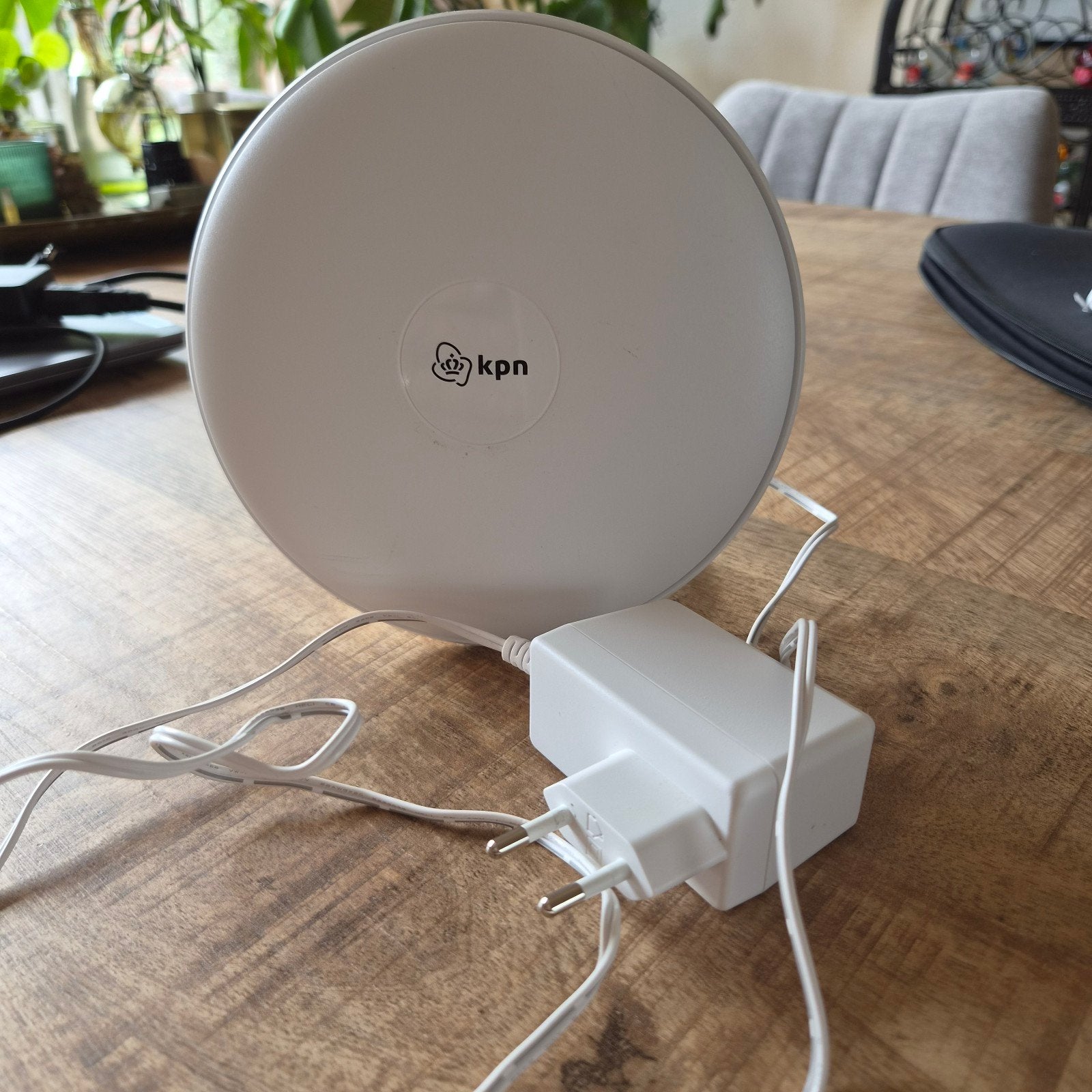 KPN SuperWifi Punt - Wit (Router/Access Point), Ophalen, Zo goed als nieuw, Router, KPN