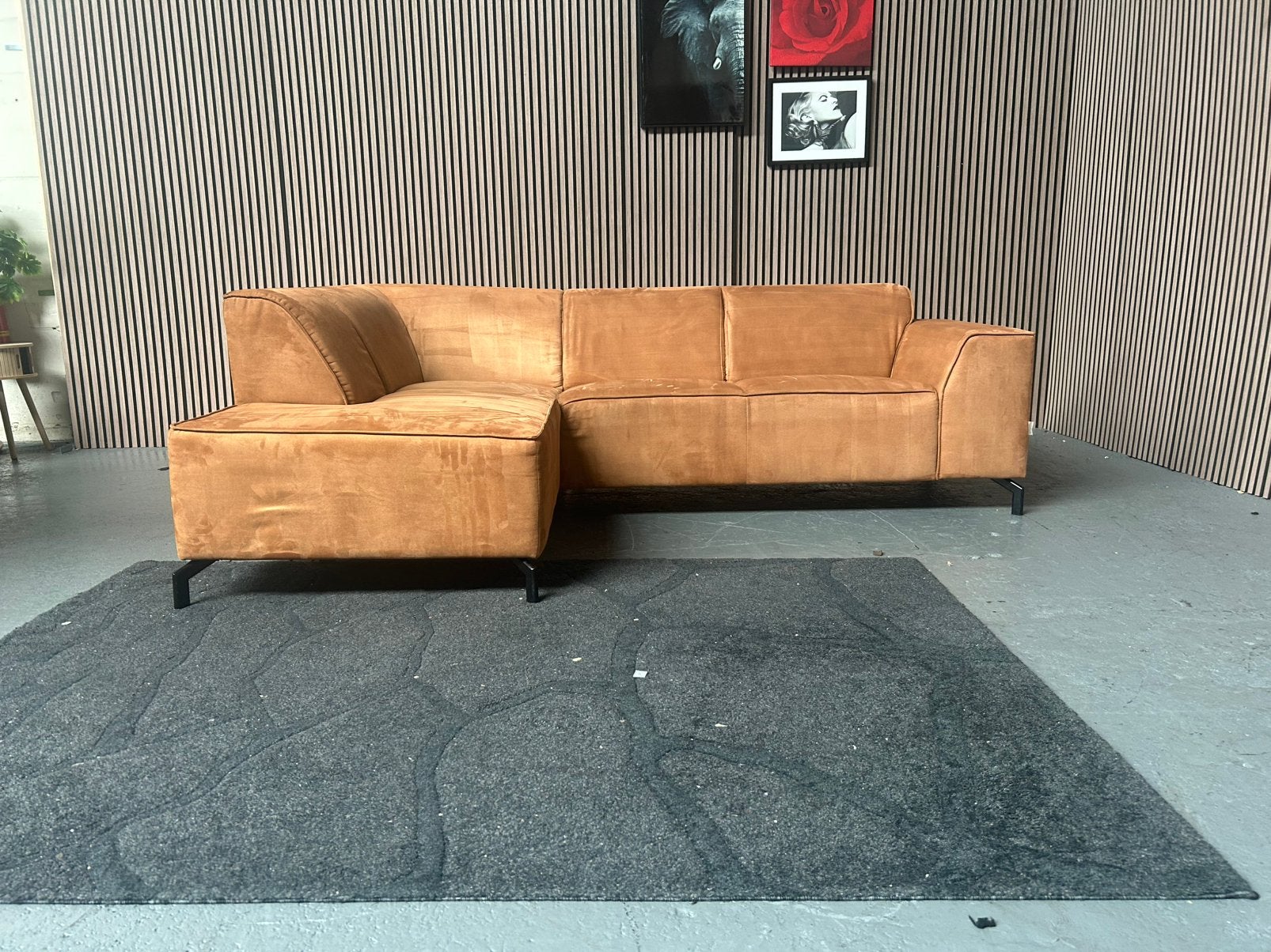 GRATIS LEVERING Goossens Hoekbank Cognac 252X177 GEREINIGD, Overige materialen, 250 tot 300 cm, Hoekbank, Ophalen of Verzenden