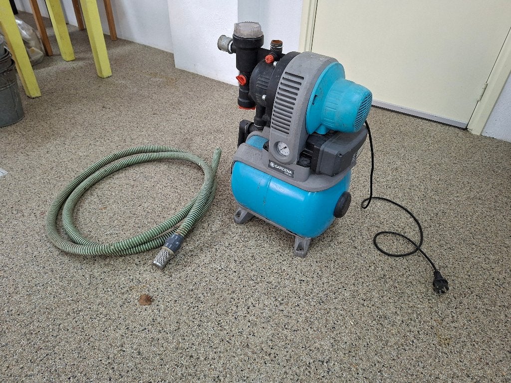 Gardena Hydrofoorpomp, Ophalen, Gebruikt, Elektrisch, Hydrofoorpomp