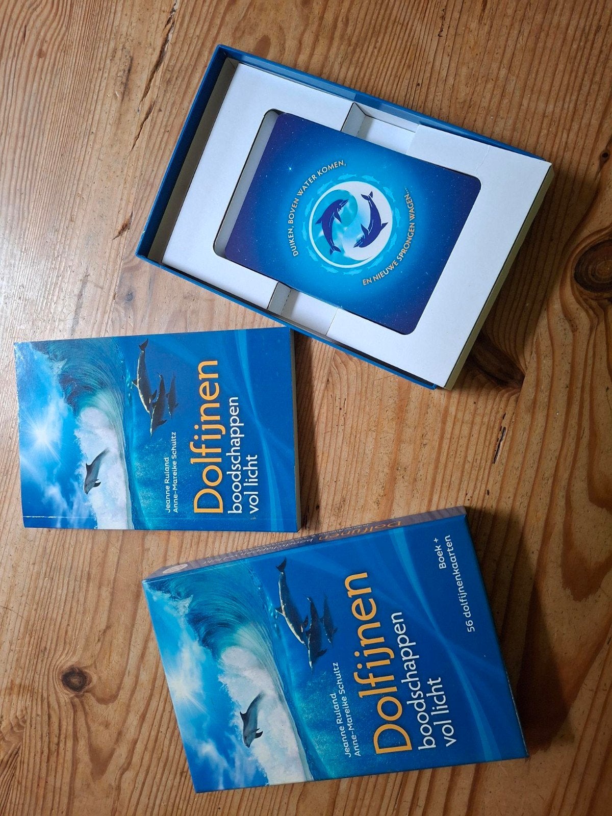 Dolfijnen - boodschappen vol licht. boek+56 dolfijnenkaarten, Anne-mareike, Spiritualiteit algemeen, Overige typen, Ophalen of Verzenden