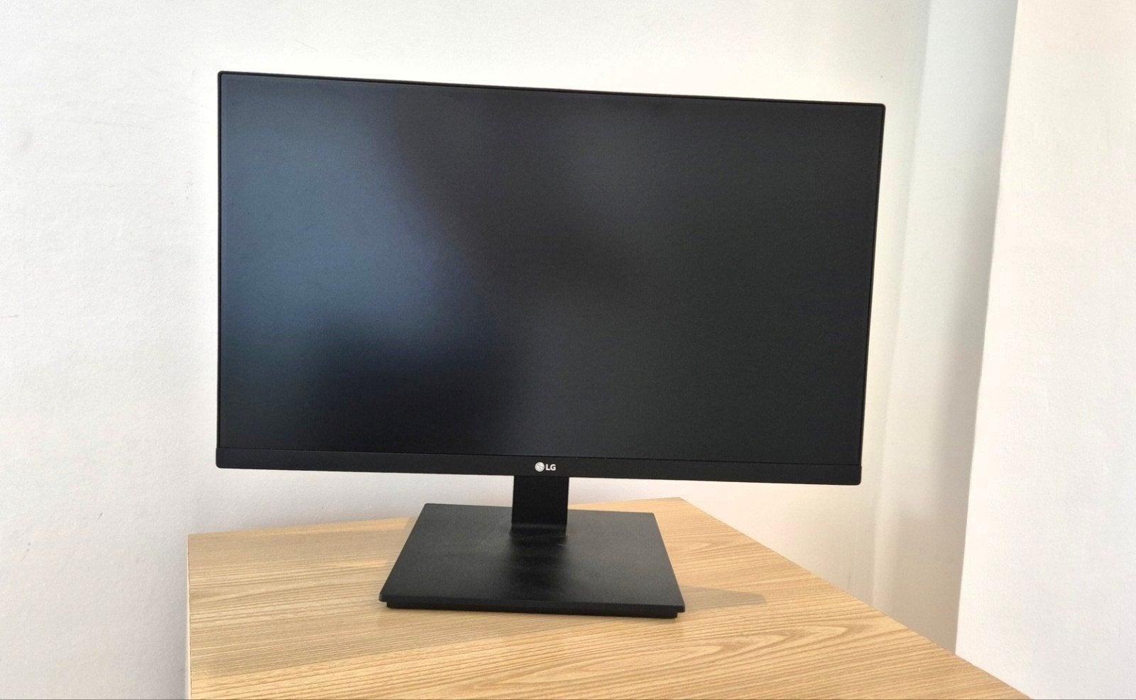 LG scherm 24inch (60cm), Computers en Software, Monitoren, Ophalen, IPS, Zo goed als nieuw, Quad HD (2K)