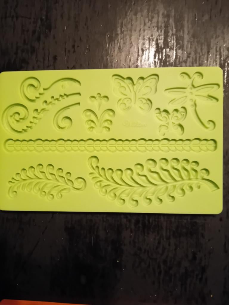 Wilton Siliconen Mat Vlinder & Ornamenten, Ophalen of Verzenden, Nieuw, Taarten of Cupcakes, Versiering