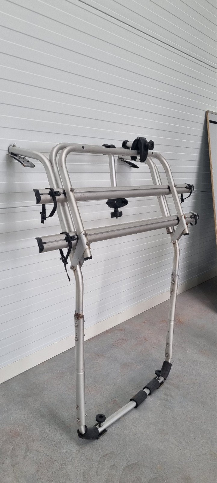Fietsen drager volkswagen California of een T5/T6/T6.1, Ophalen, 2 fietsen, Gebruikt, Achterklepdrager