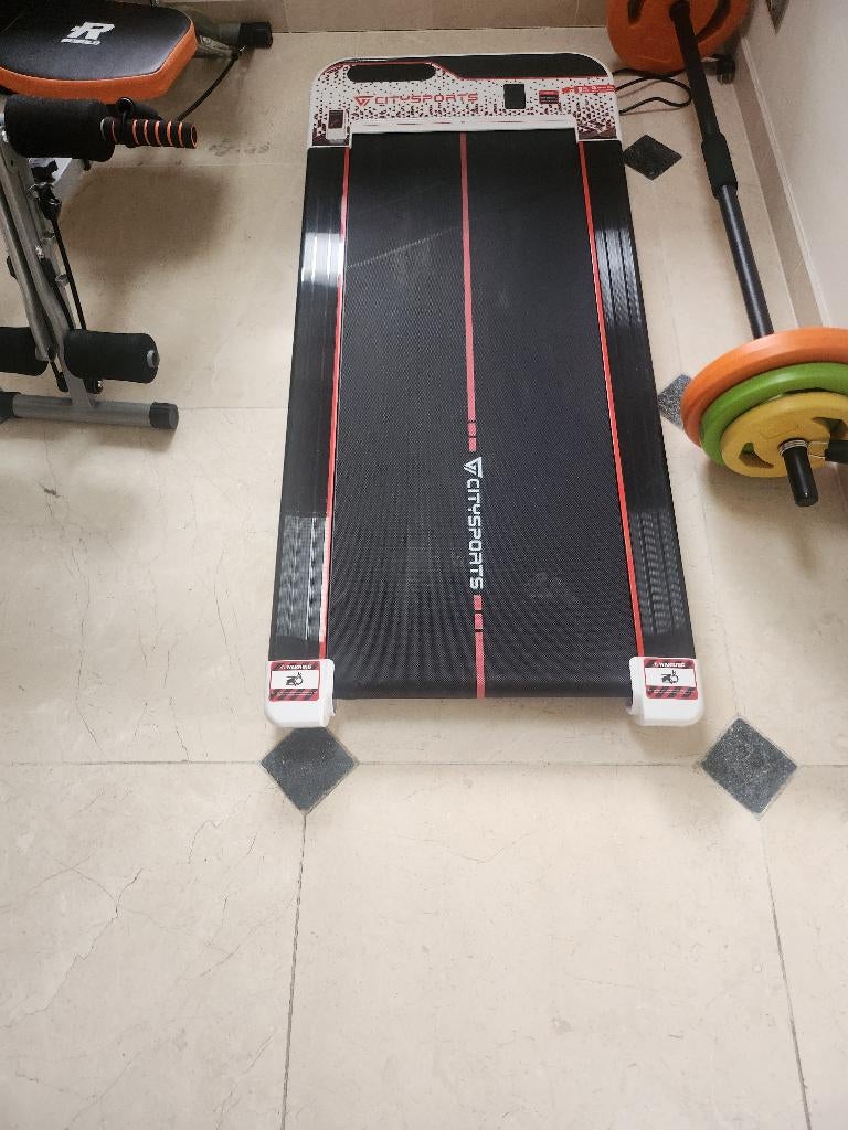 Loopband 6 km per uur, Sport en Fitness, Ophalen, Nieuw