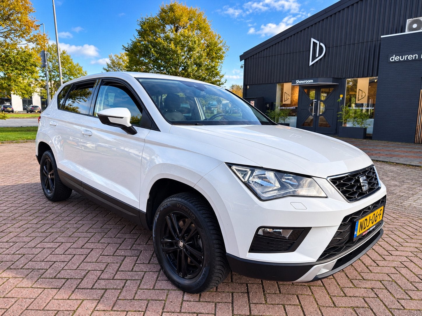 Seat ATECA 1.4 EcoTSI Xcellence DSG / Pano.dak/LED/Carplay/c, Auto's, Gebruikt, 4 cilinders, 150 pk, Wit