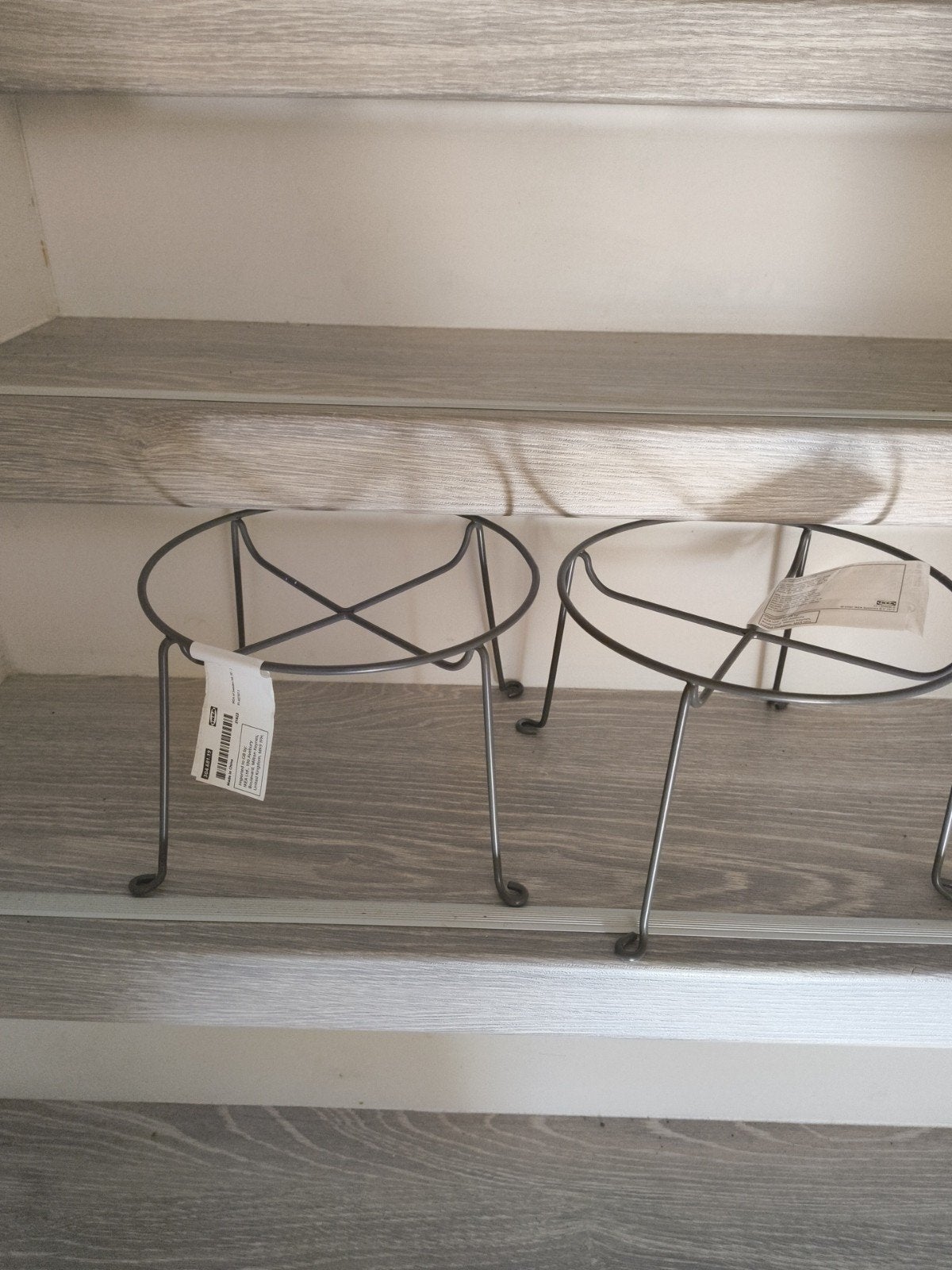 2x IKEA Metalen Plantenbak Standaarden - Rond 20 cm, Rond, Nieuw, Ophalen of Verzenden, Binnen