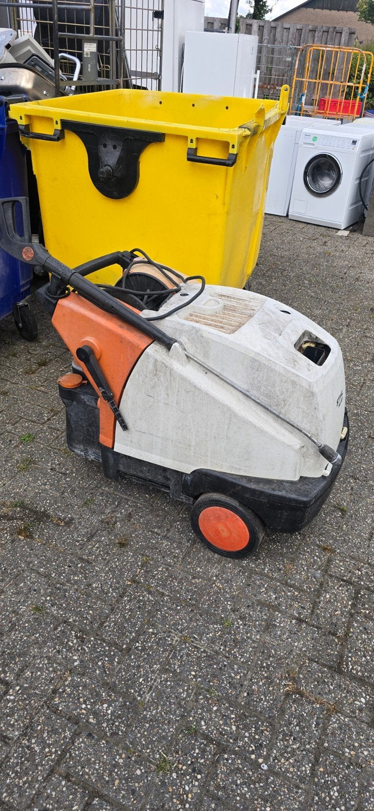 Stihl RE 581 hogedrukreiniger, Ophalen