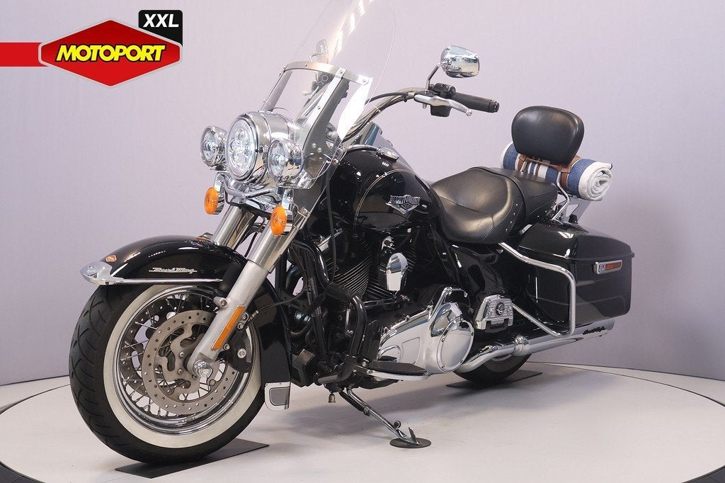 Harley-Davidson ROAD KING (bj 2017), Motoren, Motoren | Harley-Davidson, H-DCUSTOMERSERVICE@Harley-Davidson.com, Harley-Davidson Benelux