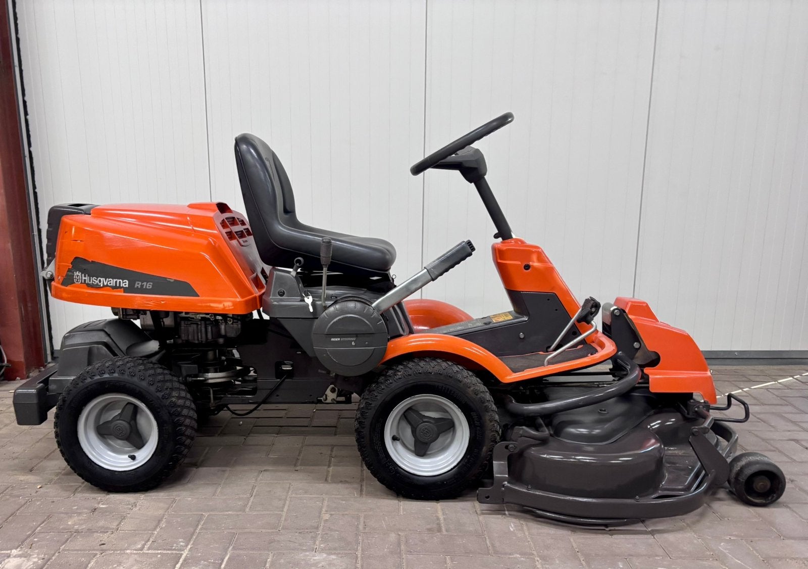 Husqvarna rider 16. 110 cm maaidek, Ophalen of Verzenden, Zo goed als nieuw, Husqvarna, Mulchfunctie