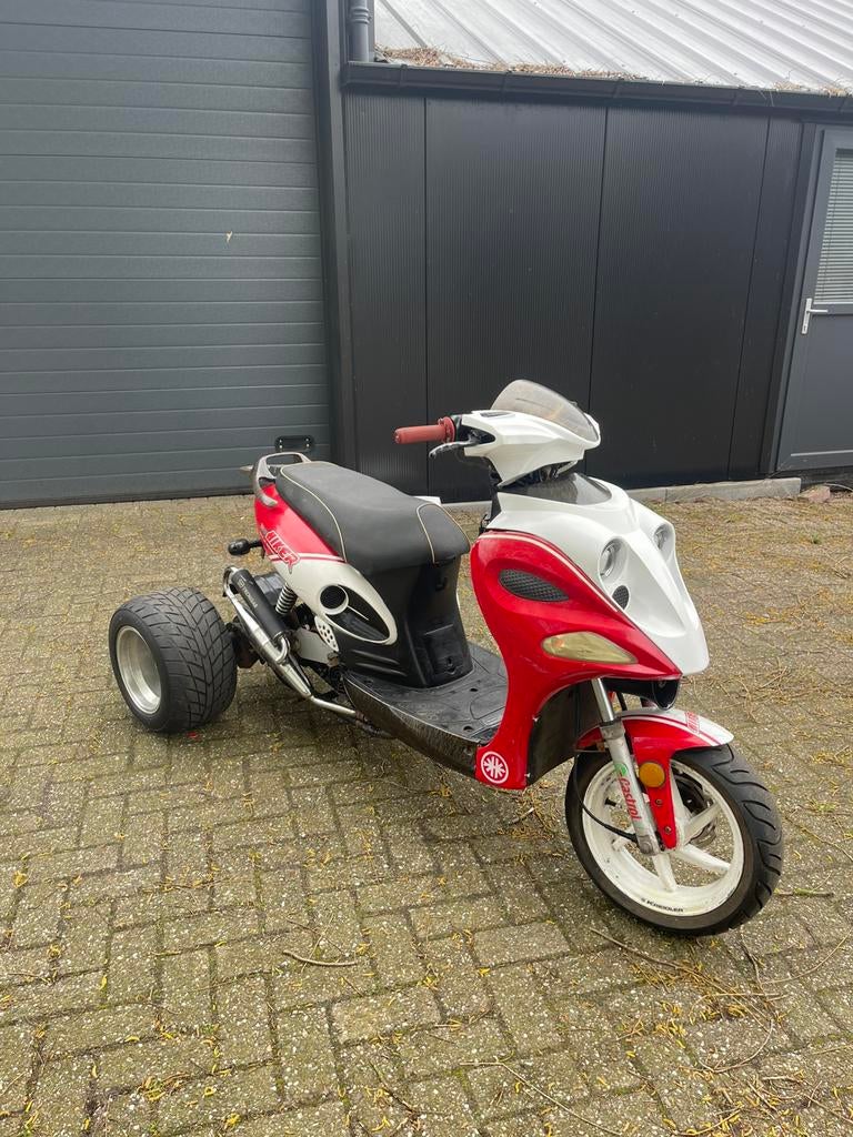 Gomax driewiel scooter rijbewijsvrij, Ophalen, Gebruikt