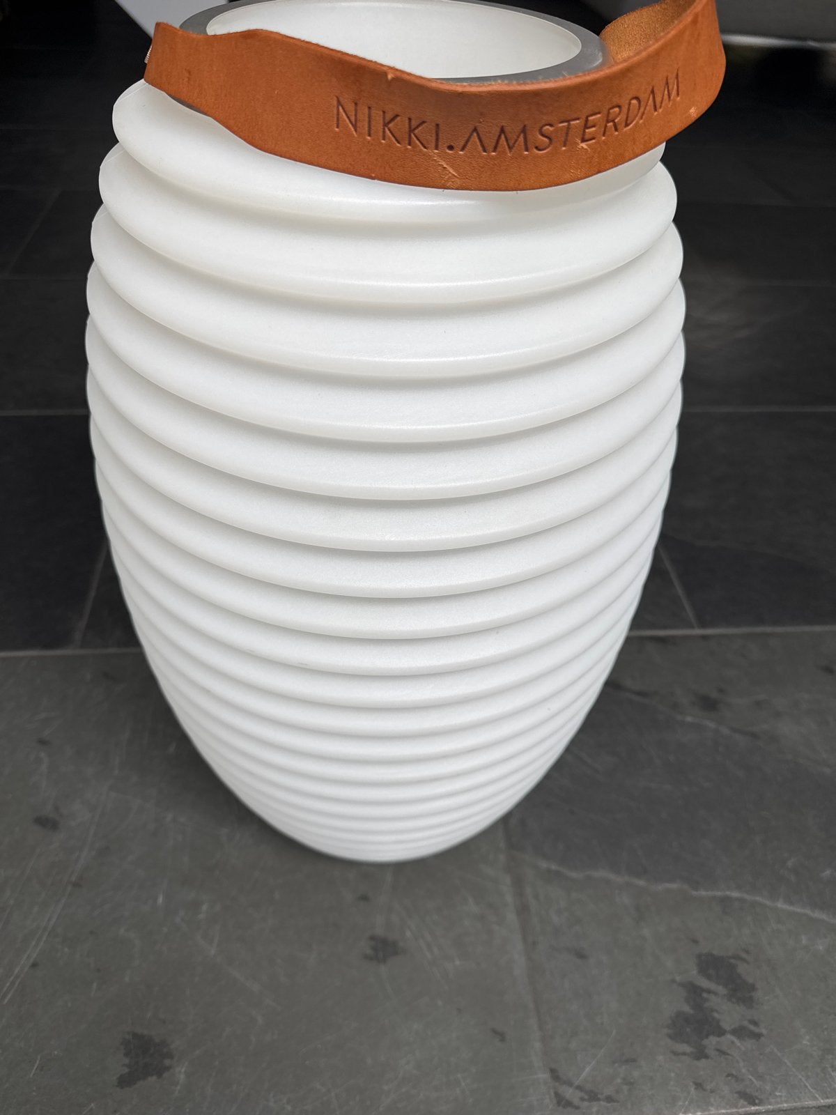 Nikki.Amsterdam The.Lampion S - Draagbare Speaker & Lamp, Ophalen, Zo goed als nieuw