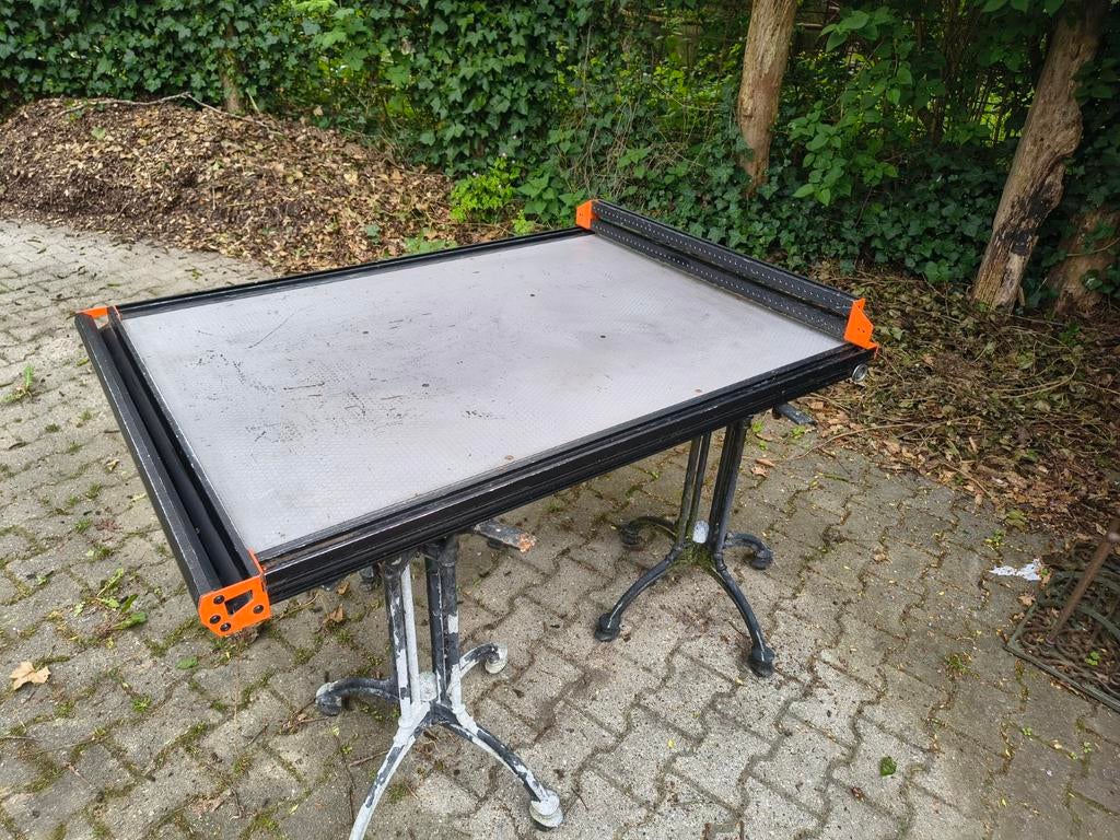 Bestelbus lade bedrijfswagen inrichting Worksystem, Ophalen