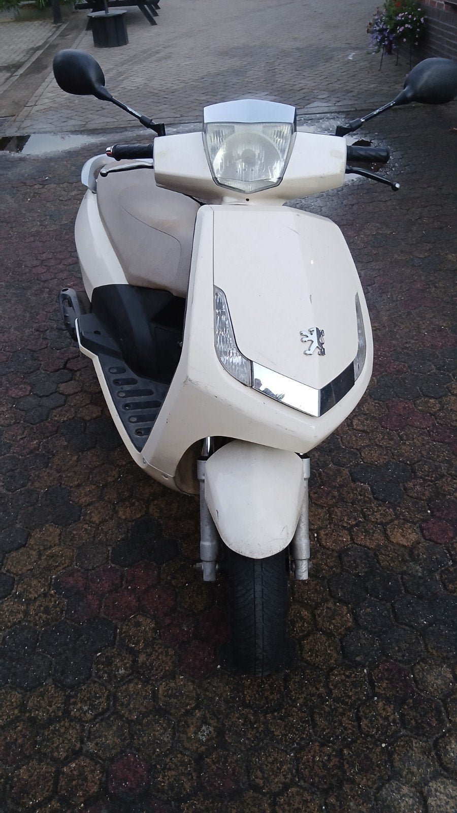 peugeot vivacity defect, Fietsen en Brommers, Ophalen, Gebruikt, Benzine, Peugeot
