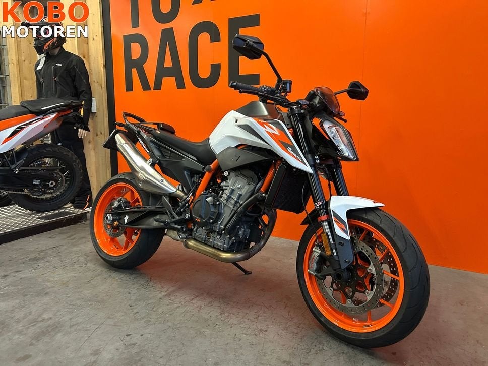 KTM 890 DUKE R (bj 2021), Motoren, 2 cilinders, Motorrijbewijs A, Bedrijf, Onbekend