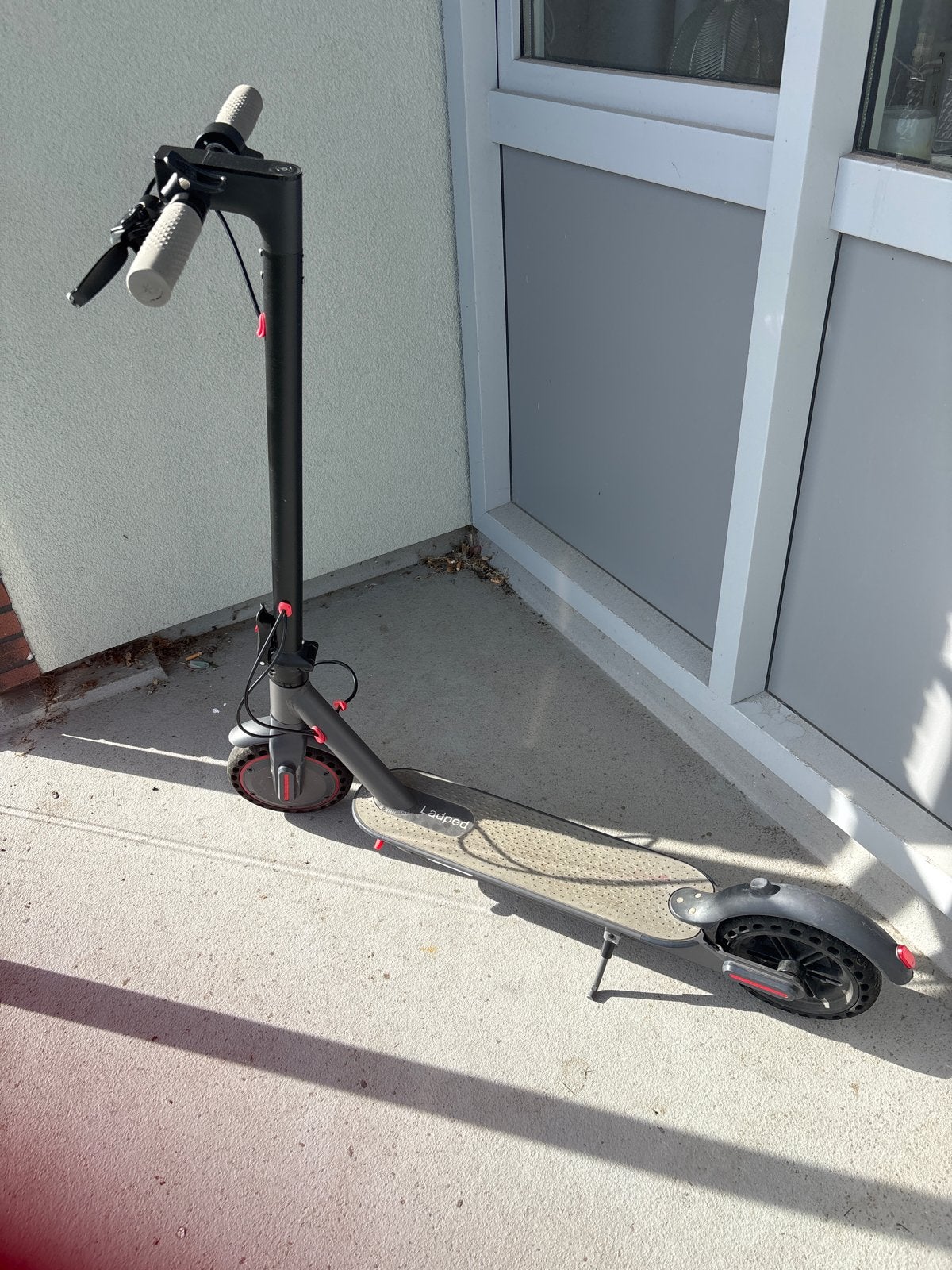 Lapiped elektrische step - Zo goed als nieuw, Ophalen of Verzenden, Zo goed als nieuw, Elektrische step (E-scooter)