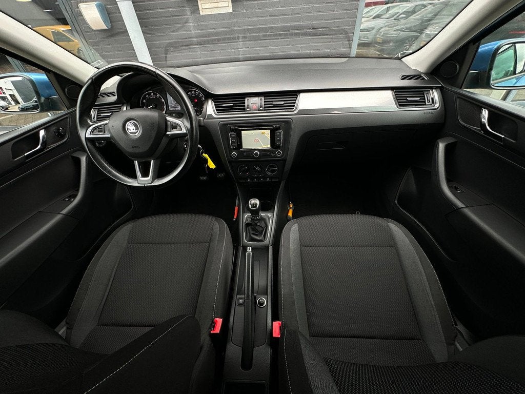 Skoda Rapid Spaceback 1.2 TSI Greentech Ambition Businesslin, Auto's, Voorwielaandrijving, Euro 5, 4 cilinders, Blauw