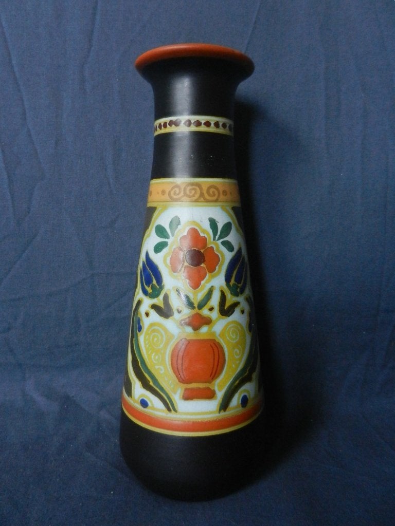 Plateel vaas decor Persian Arnhemse Fayencefabriek h 25,5 cm, Ophalen of Verzenden