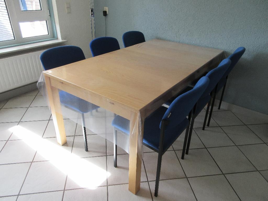 Ikea Bjursta uitschuifbare tafel 6-12 personen, Huis en Inrichting, Ophalen, 50 tot 100 cm, Zo goed als nieuw, Vijf personen of meer