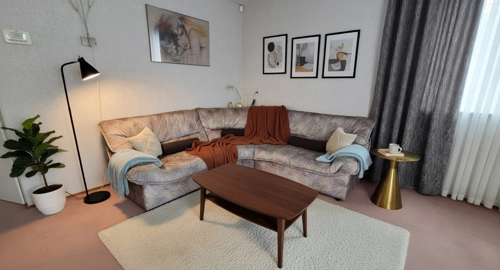 Comfortabele hoekbank, grijs, 4-persoons of meer, Ophalen, Gebruikt, Hoekbank, 75 tot 100 cm