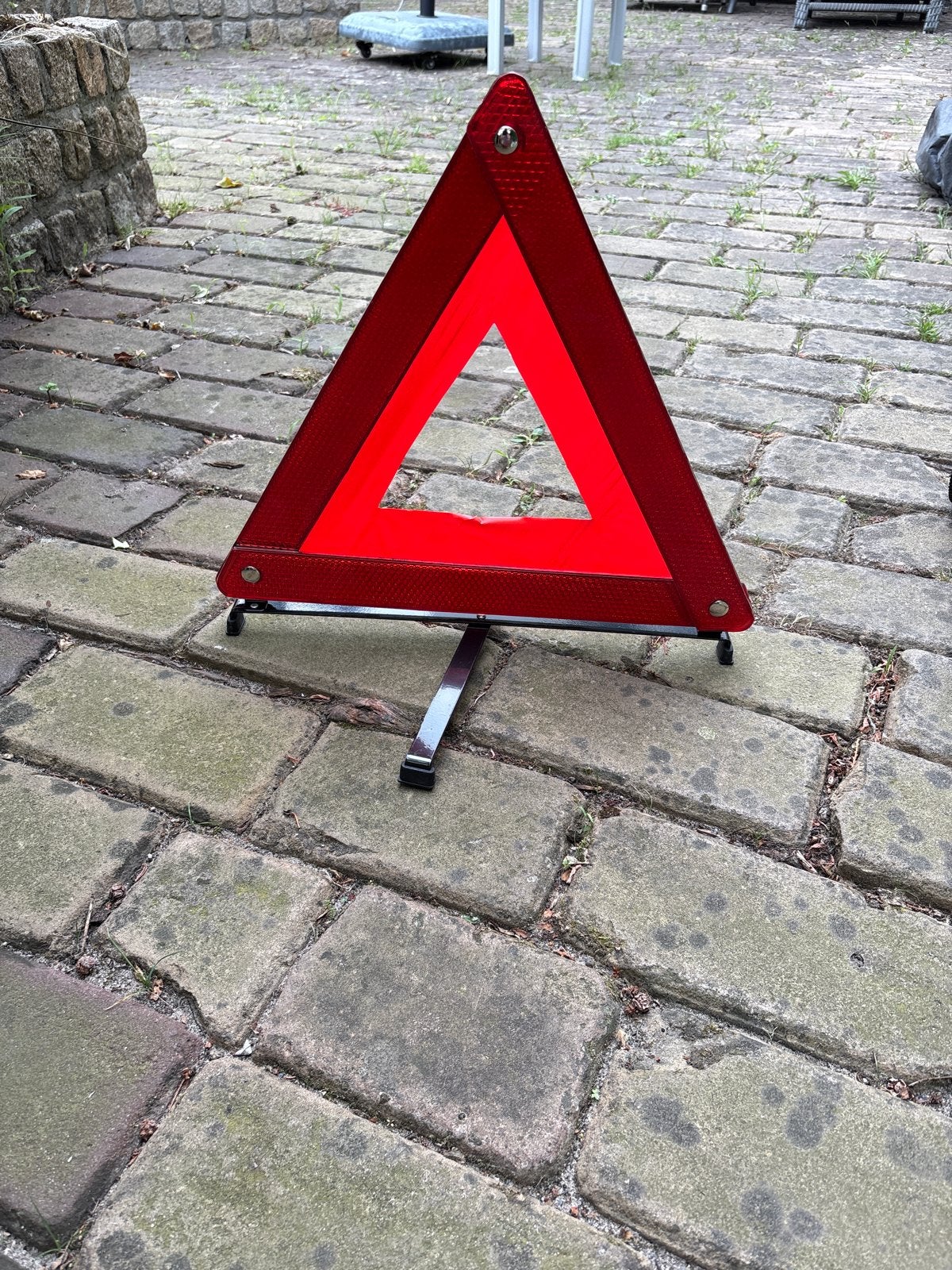 Gevarendriehoek in handige opbergdoos, Auto diversen, Ophalen, Zo goed als nieuw