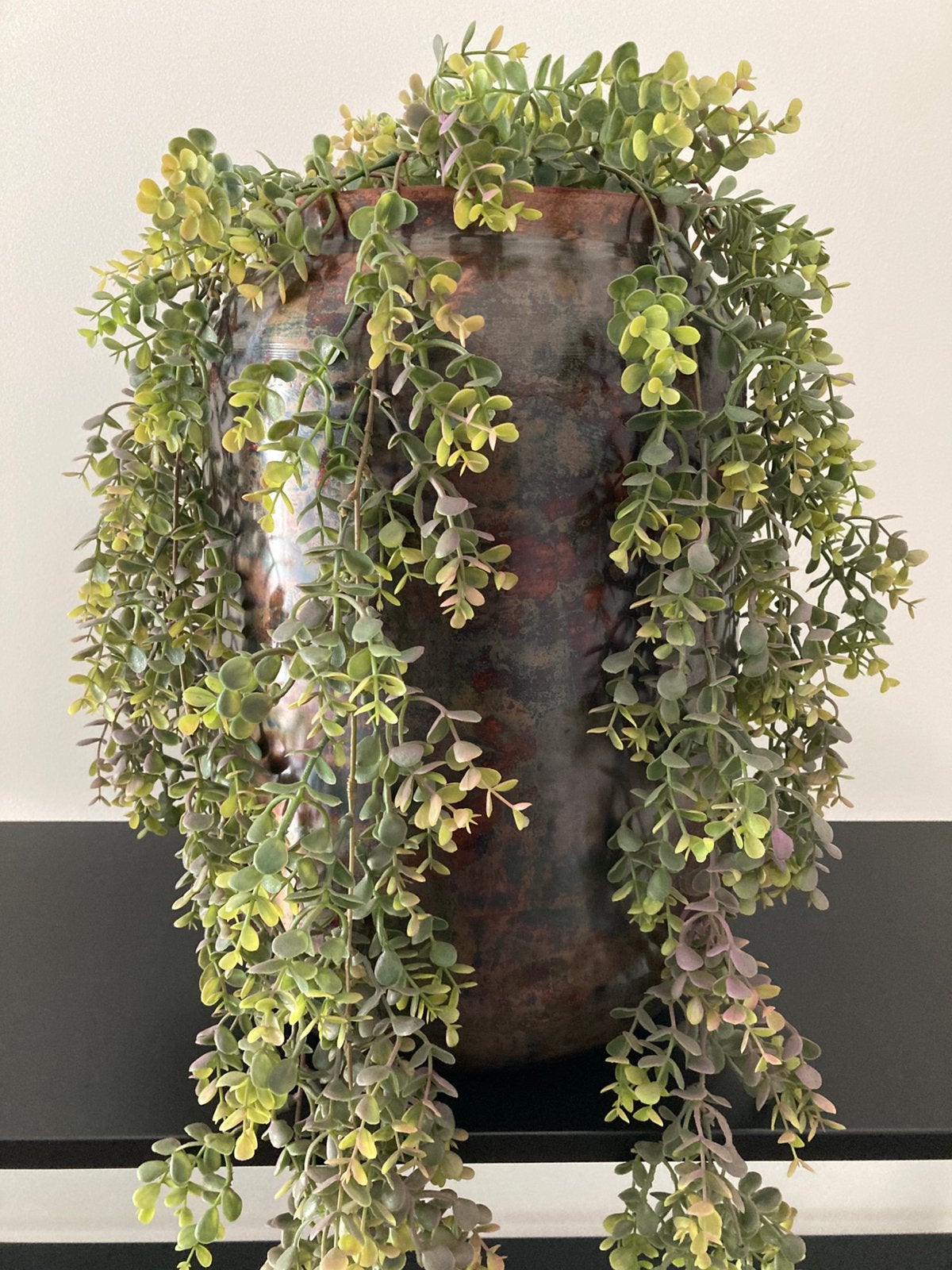 Vaas metaal brons plus Kunstplant., Ophalen, Overige kleuren, Zo goed als nieuw, Geschikt voor droogbloemen