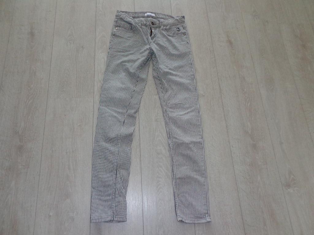 zwart/wit gestreepte meisjesbroek van NIK & NIK, maat 15/170, Kinderen en Baby's, Kinderkleding | Maat 170, Ophalen of Verzenden