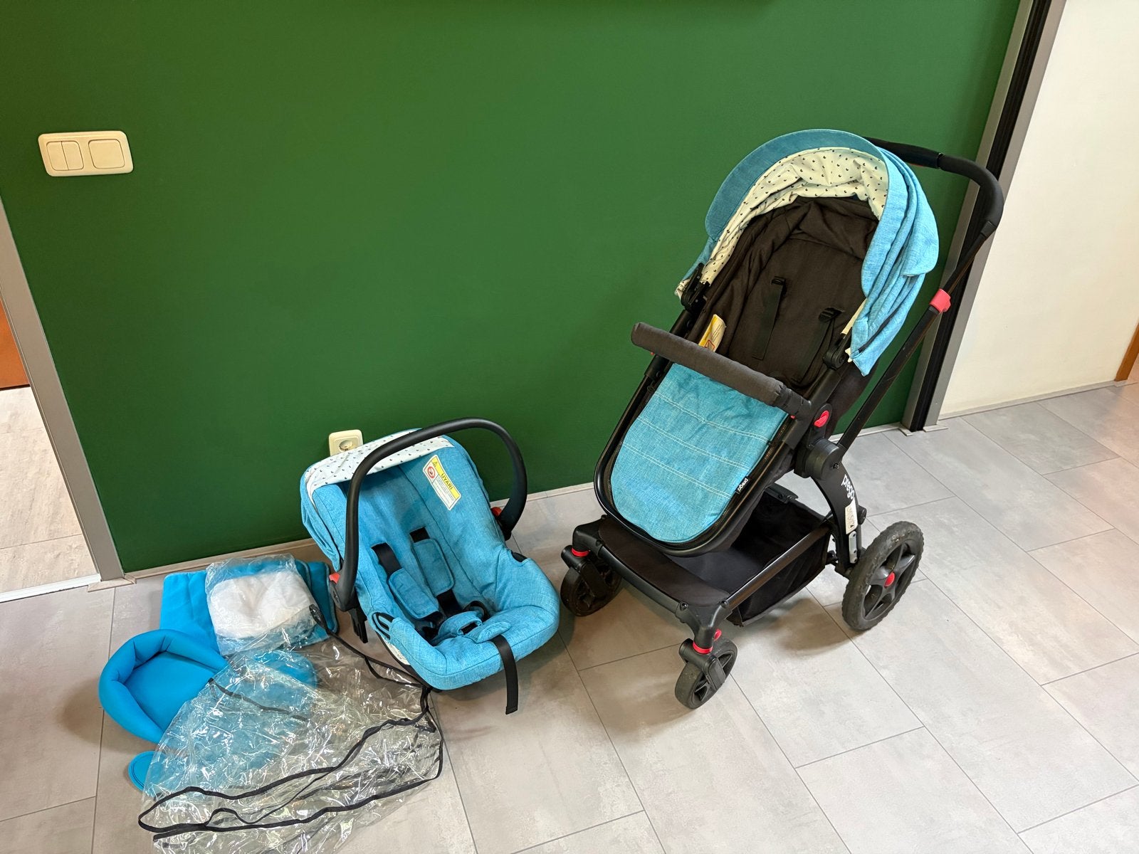 Prego Combiwagen 3-in-1 / kinderwagen met autostoeltje, Kinderen en Baby's, Gebruikt, Combiwagen, Met autostoeltje, Ophalen