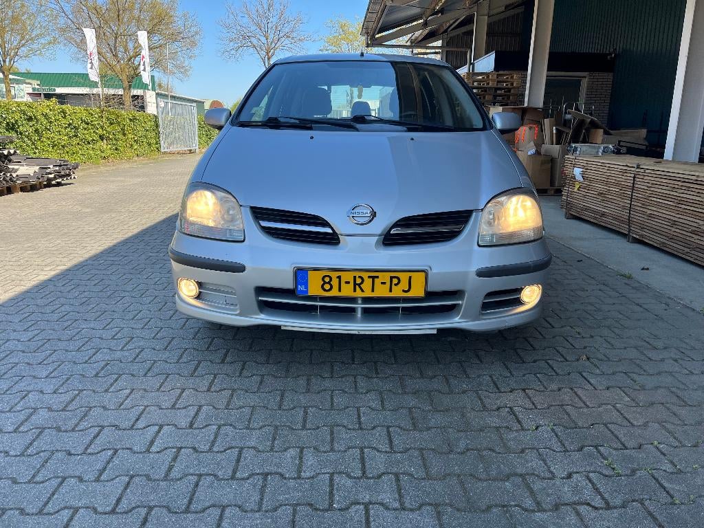 Nissan Almera Tino 1.8 2005 Grijs, Auto's, Nissan, Stof, 4 cilinders, Almera Tino, Origineel Nederlands