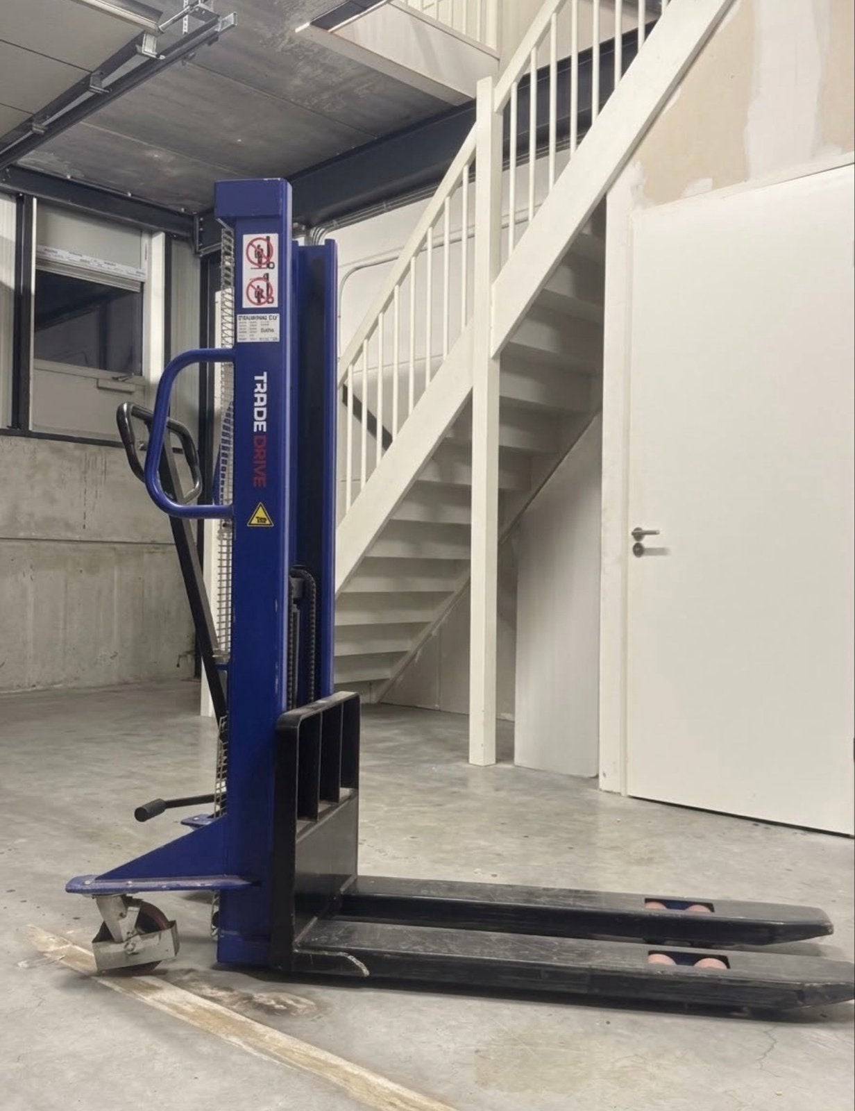 TRADE DRIVE Stapelaar / pallettruck, Zakelijke goederen, Tot 1000 kg, Ophalen, Handmatig, Stapelaar