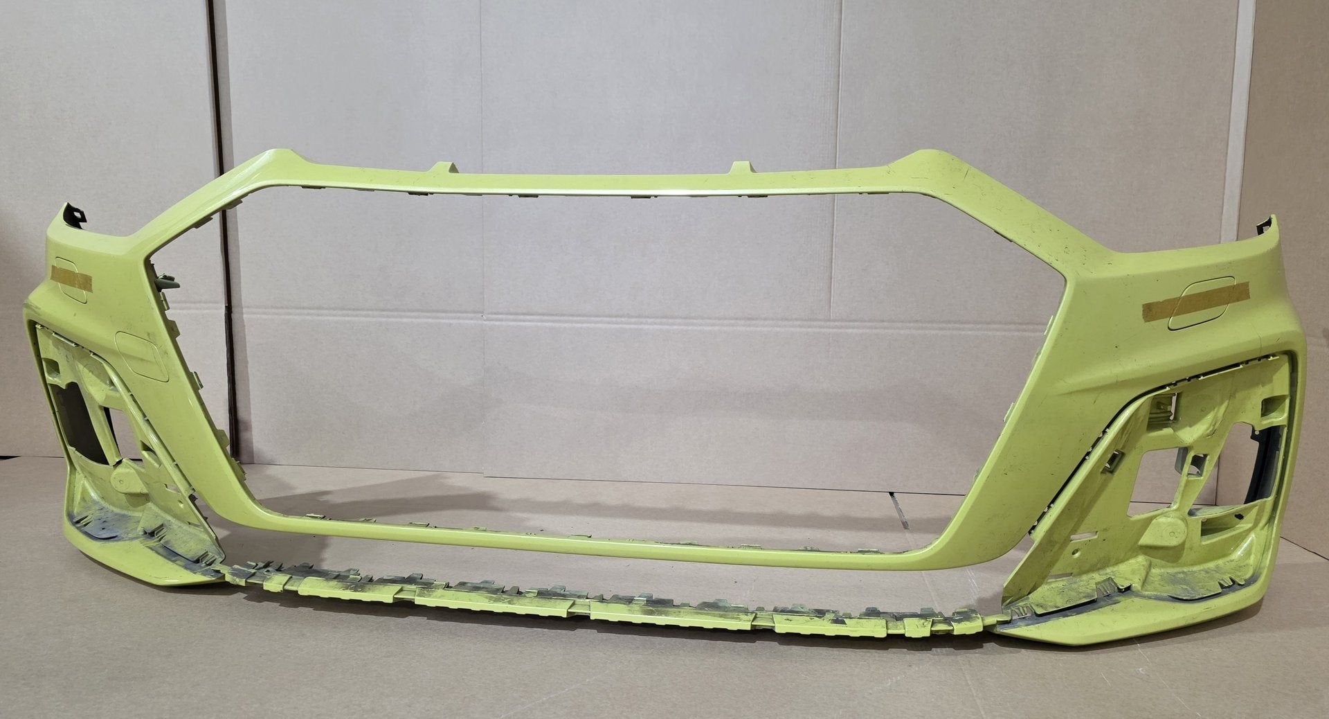 Voorbumper Audi A1 82A S-Line Origineel SLINE Bumper S LINE, Gebruikt, -, Voor, Bumper