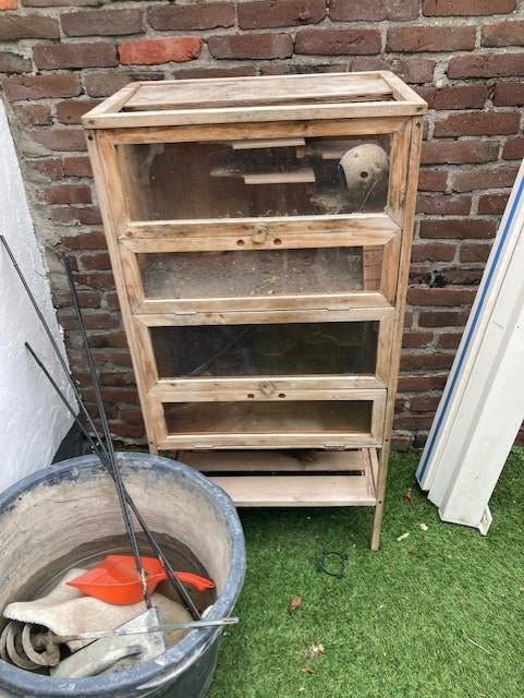 Gratis hamsterkooi met 2 verdiepingen, Ophalen, Kooi, Gebruikt, Minder dan 75 cm