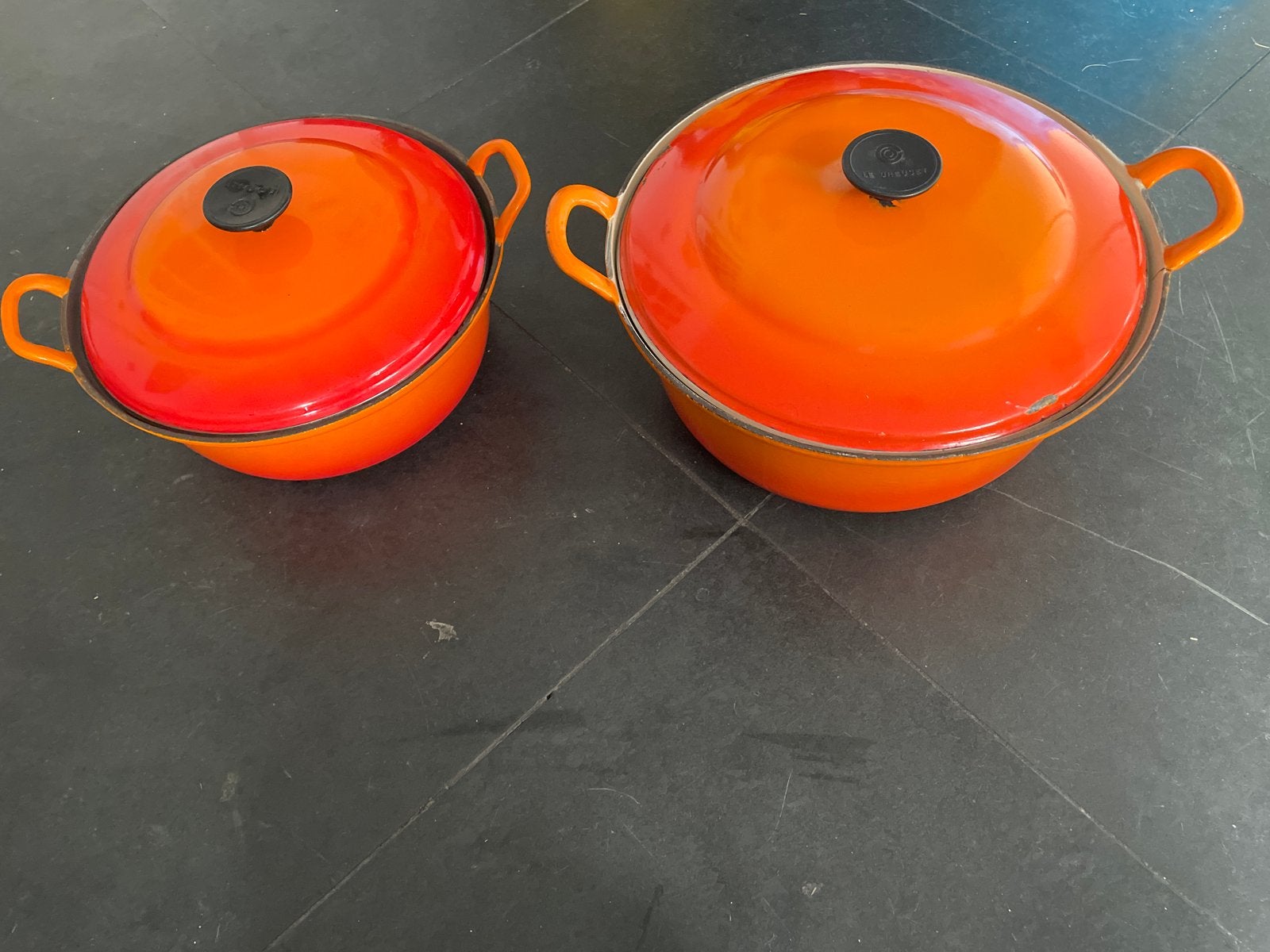 Le Creuset Braadpannen - Set van 2 (Oranje), Gebruikt, Met deksel, Le Creuset, Ophalen of Verzenden