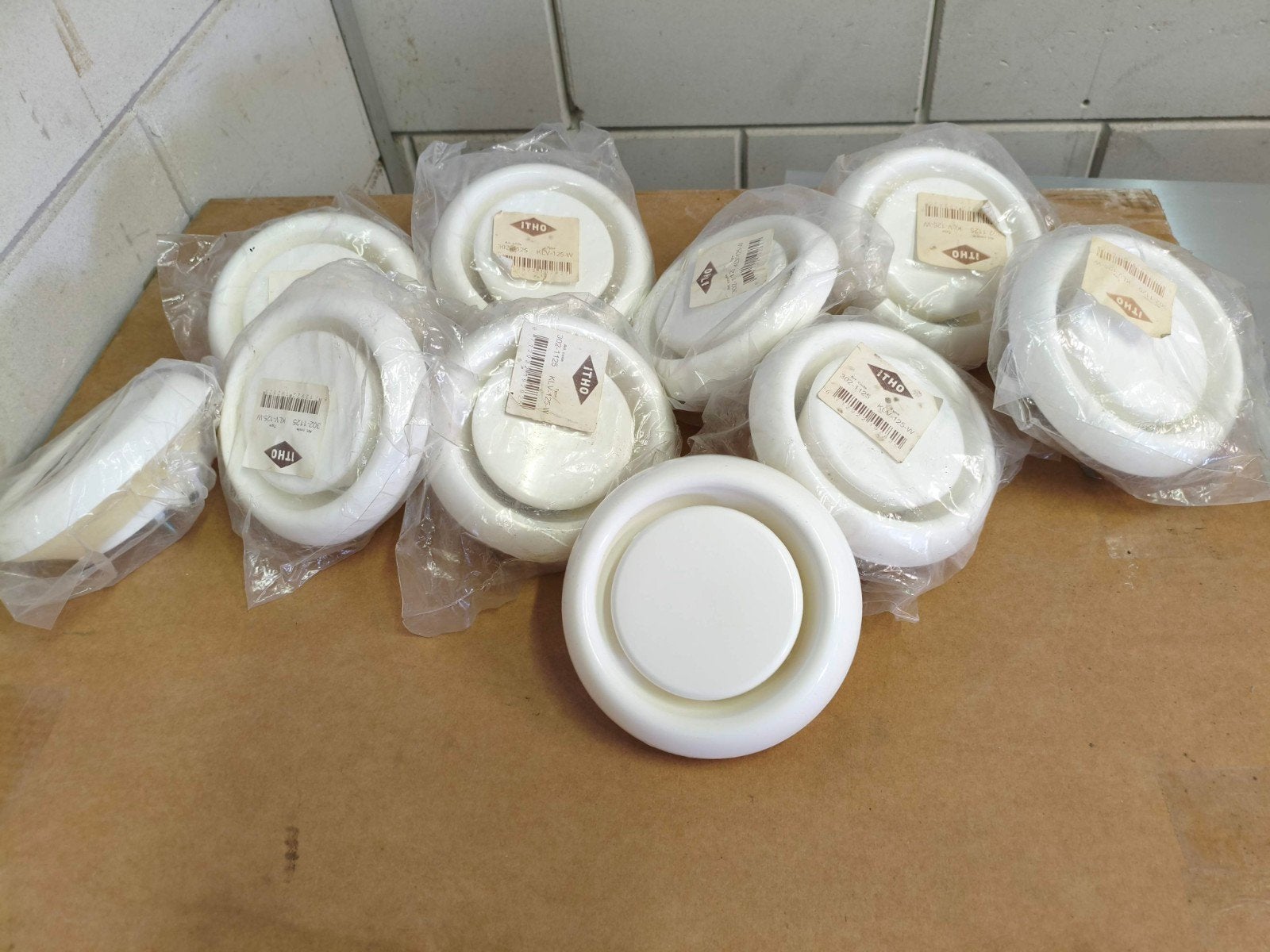 10 Itho ventilatie ventielen - Nieuw in verpakking, Ophalen