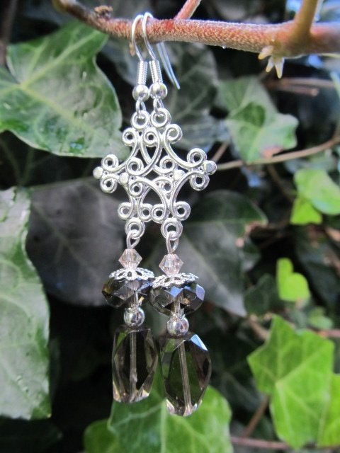Oorbellen Smokey Silver glas-swarovski-chandelier verzilverd, Hangers, Bruin, Nieuw, Zilver