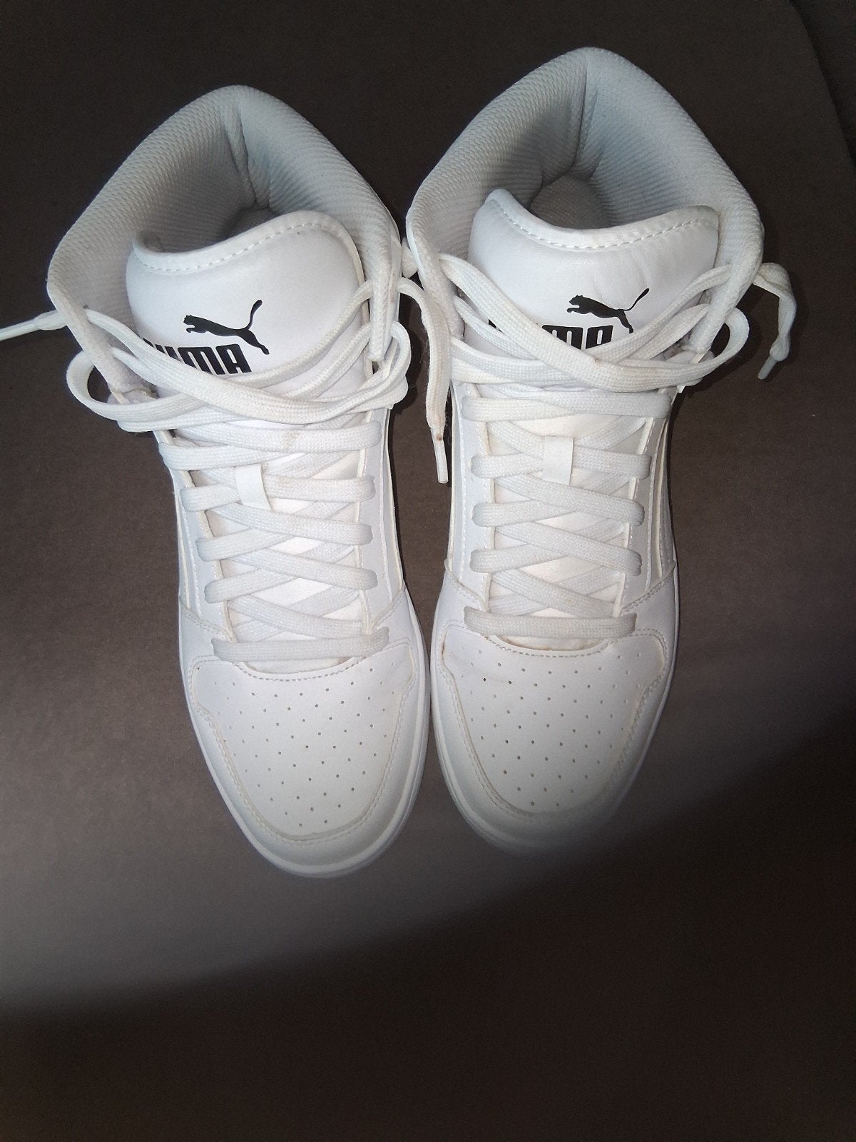 Puma Rebound Joy sneakers - 2x gedragen, Puma, Wit, Ophalen of Verzenden, Sneakers of Gympen