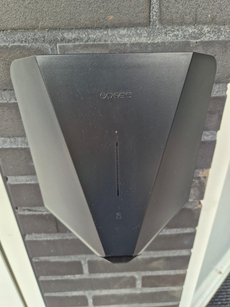 Easee Charge Lite 11kW + Easee Equalizer, Ophalen, Zo goed als nieuw, Laadpaal