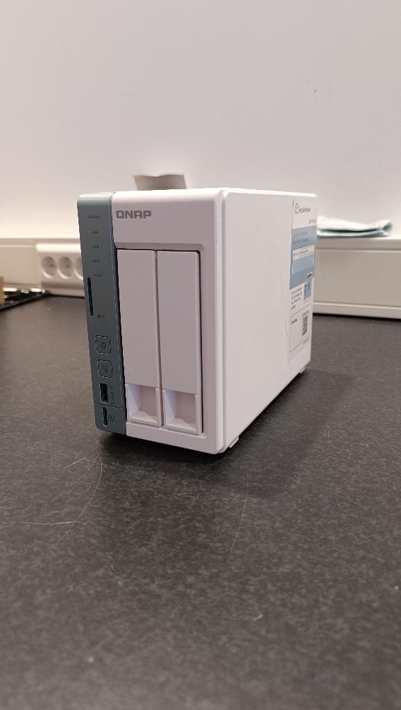 QNAP TS-251A Turbo | 2-Bay NAS, Computers en Software, Overige Computers en Software, Zo goed als nieuw, Ophalen