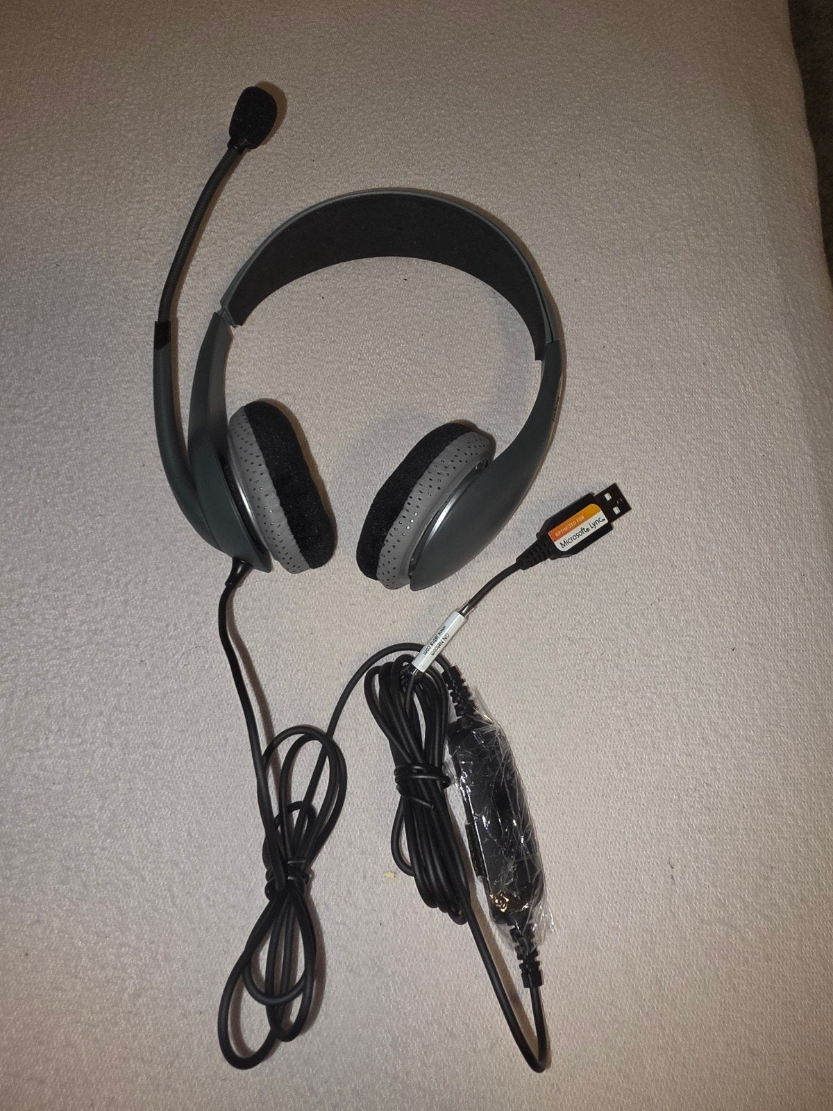 Jabra Headset met microfoon, Computers en Software, Gebruikt, On-ear, Ophalen of Verzenden, Bedraad