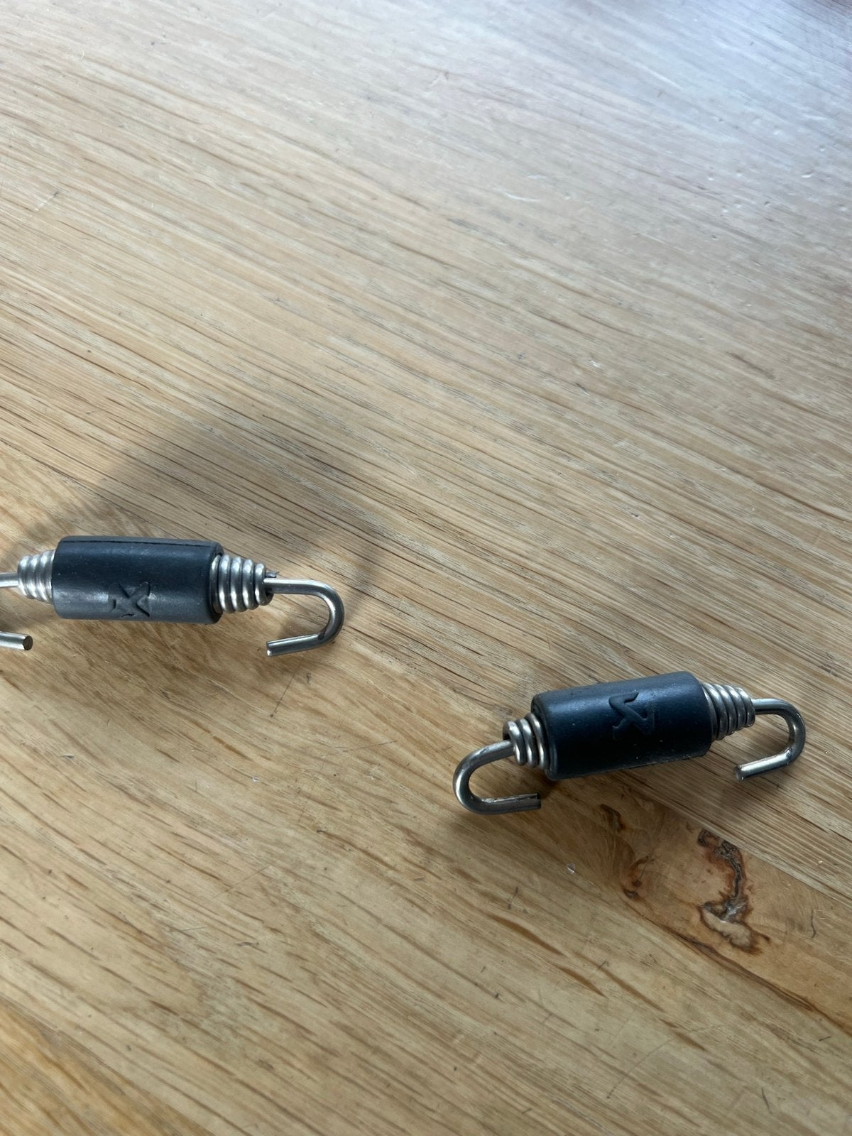Foto 4 van Akrapovic uitlaat met ophanging voor Vespa Sprint