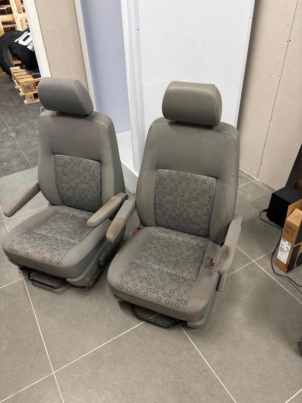 Volkswagen stoelen, Ophalen of Verzenden, Gebruikt, Universele onderdelen