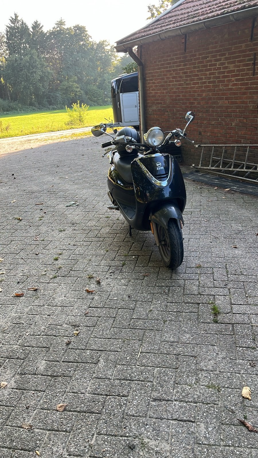 Sym Allo Scooter - Zwart, Goede Staat, Fietsen en Brommers, Scooters | SYM, Gebruikt, Maximaal 45 km/u, Allo, Ophalen of Verzenden