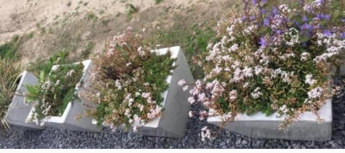 Vierkante cascade zware dikke stenen gegl.grote bloempotten, Gebruikt, Vierkant, Minder dan 40 cm, Balkon